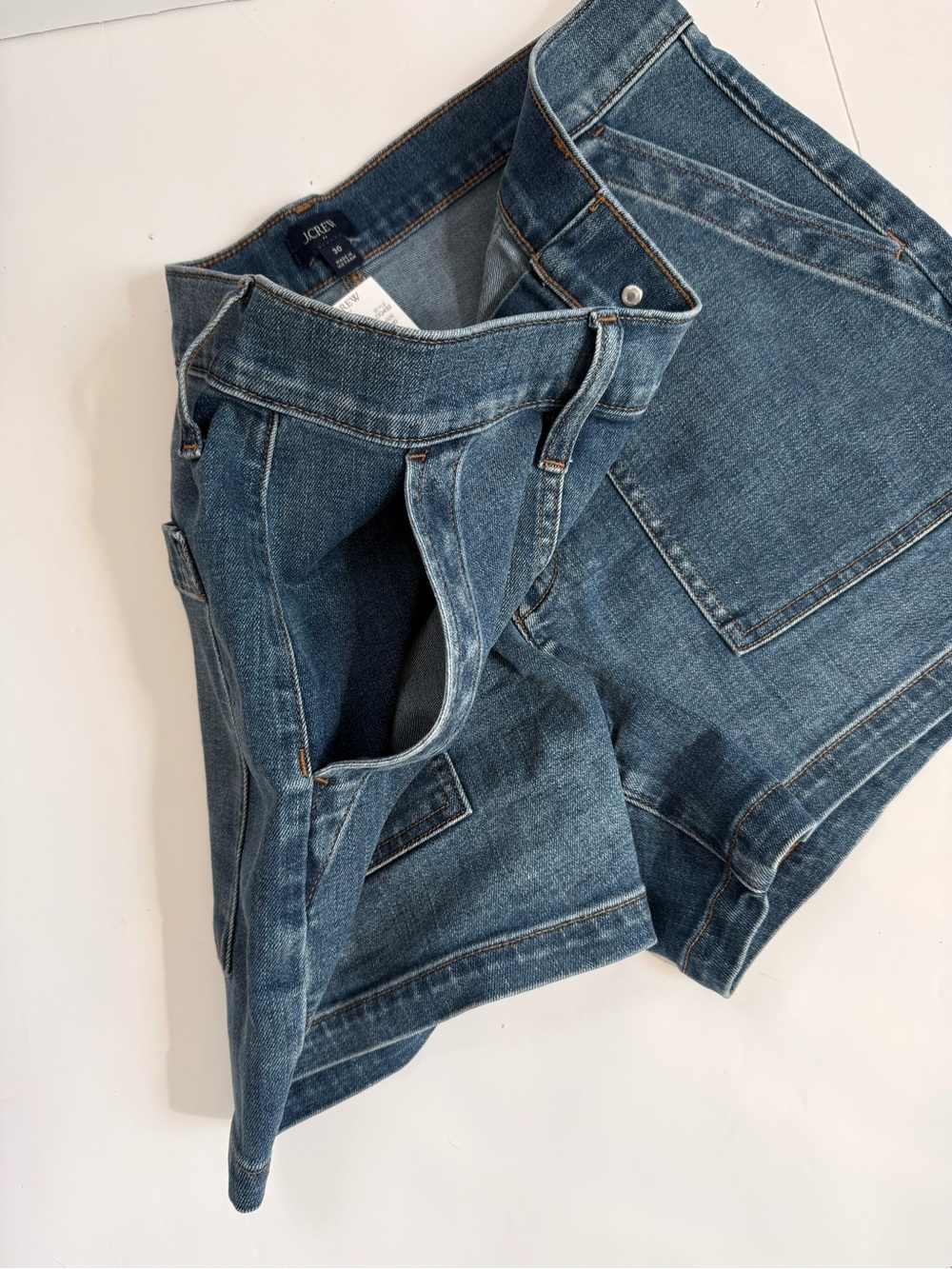NWT - JCrew Denim Shorts - Deep Cyan Wash - Size 30 - Picture 7 of 10